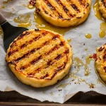 « Je les prépare en 10 minutes pour toute la famille » : mes galettes de pommes de terre crousti-dorées au four, beaucoup plus légères que des frites